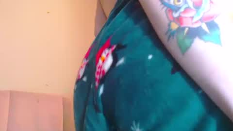 jasper1thewhor3 online show from 01/17/26, 05:12