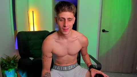 Snapshot of jasper__jones chatting on 01/09/25, 07:31 JASPER JONES online show from 01/09/25, 07:31