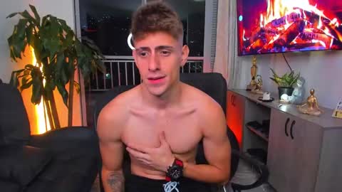 Snapshot of jasper__jones chatting on 03/08/25, 01:28 JASPER JONES online show from 03/08/25, 01:28