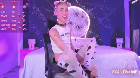 Snapshot of jaspercooper_ chatting on 02/26/25, 04:24 Jasper Cooper online show from 02/26/25, 04:24