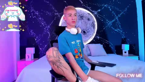 Snapshot of jaspercooper_ chatting on 03/07/25, 02:01 Jasper Cooper online show from 03/07/25, 02:01