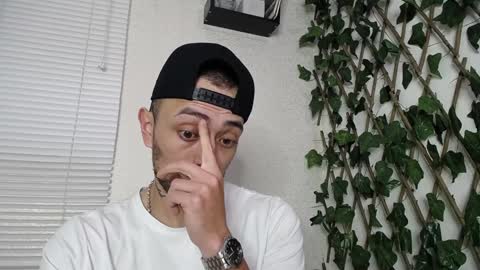 JKing  online show from 01/10/25, 02:25