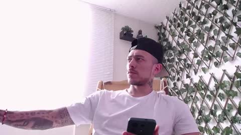 JKing  online show from 03/11/25, 06:52