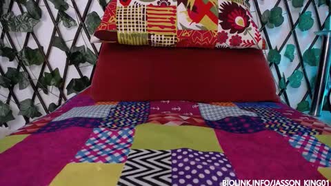 JKing  online show from 10/02/25, 01:45