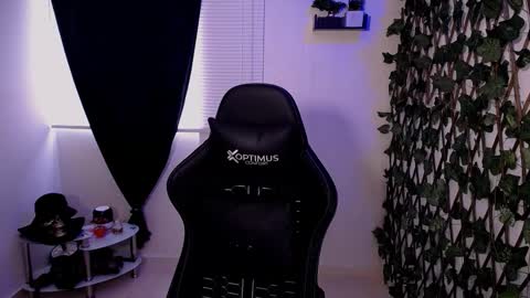 JKing  online show from 02/02/26, 01:10