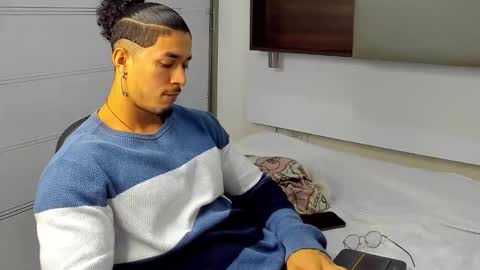 Lil Dark online show from 12/15/25, 04:39