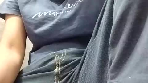 jasspreettt online show from 04/01/26, 02:34