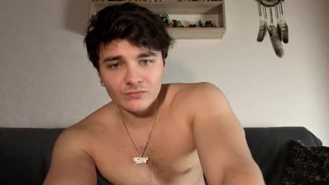 Snapshot of jastinpet chatting on 10/07/25, 11:02 jastinpet online show from 10/07/25, 11:02