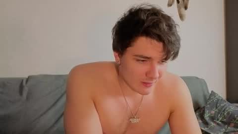 Snapshot of jastinpet chatting on 11/18/25, 09:52 jastinpet online show from 11/18/25, 09:52