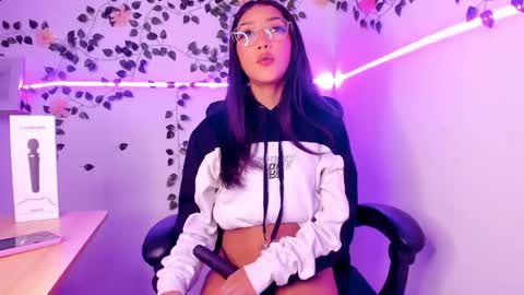 Jaulyn online show from 04/17/26, 04:21