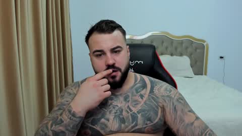 Snapshot of javicute4u chatting on 12/09/24, 08:54 Javi online show from 12/09/24, 08:54