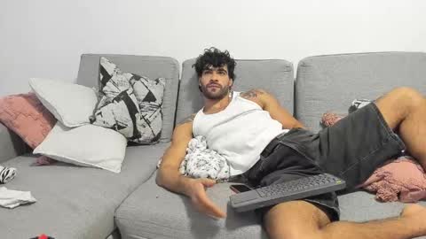 Javier  online show from 03/23/26, 12:03