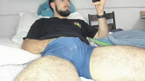 Javier  online show from 05/15/26, 05:42