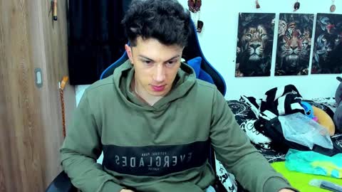 Javier online show from 12/10/24, 12:28