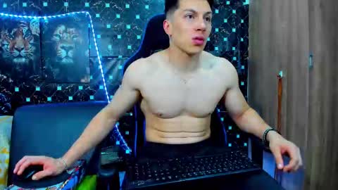 Javier online show from 09/24/25, 01:20