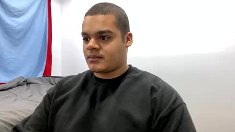 Snapshot of javiricorich chatting on 02/18/25, 02:16 javiSdick online show from 02/18/25, 02:16