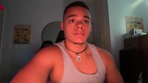 Snapshot of javiricorich chatting on 10/29/25, 07:15 javiSdick online show from 10/29/25, 07:15