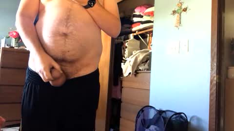 Snapshot of jawssharkparty chatting on 11/16/25, 05:51 Jaws online show from 11/16/25, 05:51