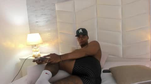 Snapshot of jax_black chatting on 11/04/25, 07:02 jax black online show from 11/04/25, 07:02