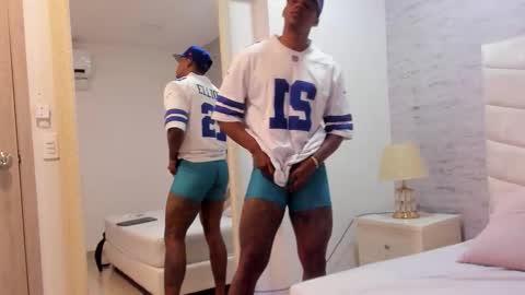 Snapshot of jax_black chatting on 11/24/25, 07:13 jax black online show from 11/24/25, 07:13