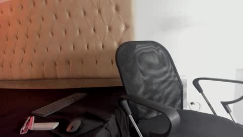 jax_maliq online show from 09/15/25, 02:55