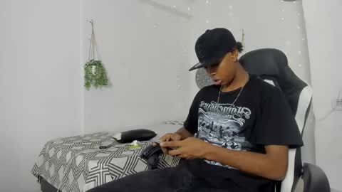 jax_maliq online show from 11/07/25, 03:50