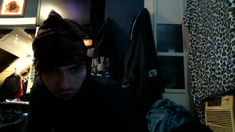 Snapshot of jax_skyfallin chatting on 01/12/25, 02:56 jaxxx666 online show from 01/12/25, 02:56