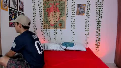 Jax and Jinx online show from 03/31/26, 12:05