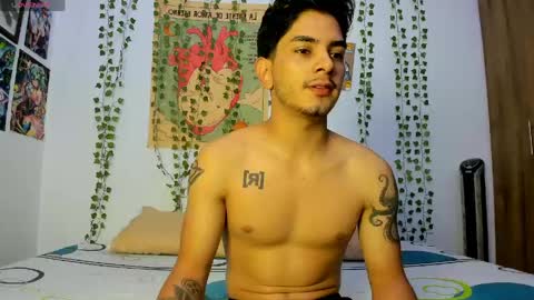 Jax and Jinx online show from 04/13/26, 12:38