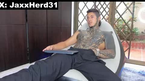 Michael online show from 02/05/25, 08:04