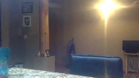 Snapshot of jay_banks0420 chatting on 03/01/25, 04:37 jay_banks0420 online show from 03/01/25, 04:37