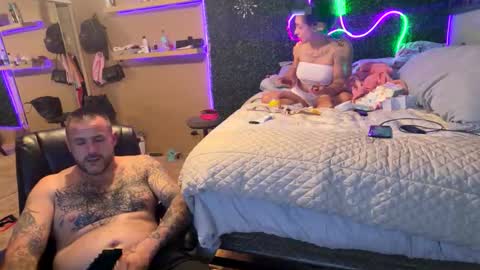 Snapshot of jay_banks0420 chatting on 11/30/25, 06:50 jay_banks0420 online show from 11/30/25, 06:50