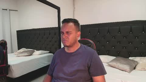 Jay Dusk online show from 04/08/26, 03:39