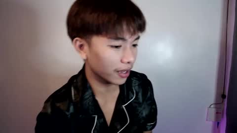 Snapshot of jay_lordx chatting on 01/05/25, 05:20 Ur Jaylord online show from 01/05/25, 05:20