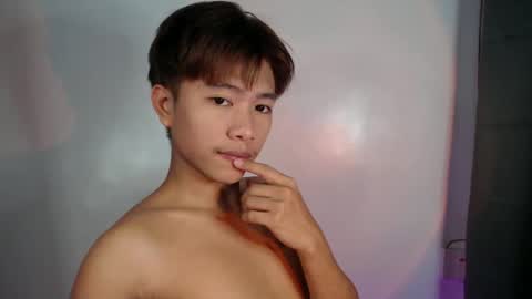 Snapshot of jay_lordx chatting on 01/12/25, 10:12 Ur Jaylord online show from 01/12/25, 10:12