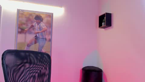 Jay Alvarrez online show from 12/19/25, 06:37