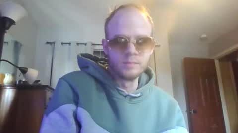 Snapshot of jaybrik92 chatting on 02/10/26, 06:56 Jlio Delgauto online show from 02/10/26, 06:56