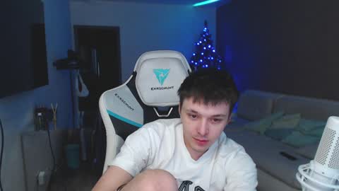 Jayce online show from 01/10/25, 10:39