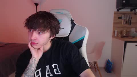 Jayce online show from 09/25/25, 01:20