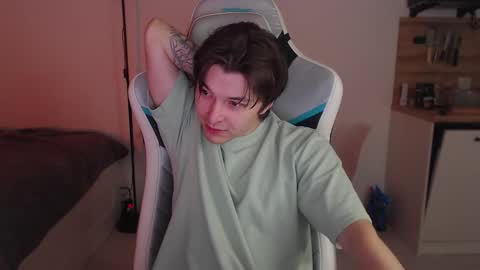 Jayce online show from 09/27/25, 04:50