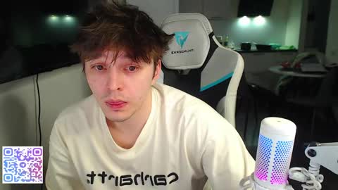 Jayce online show from 04/08/26, 04:07