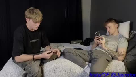 Snapshot of jaycex_69 chatting on 09/30/25, 10:20 THE HOUSE online show from 09/30/25, 10:20