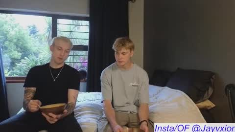 Snapshot of jaycex_69 chatting on 11/07/25, 01:55 THE HOUSE online show from 11/07/25, 01:55