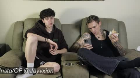 THE HOUSE online show from 04/18/26, 04:22