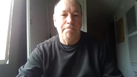 Snapshot of jaycu1962 chatting on 03/12/25, 07:06 Jay online show from 03/12/25, 07:06