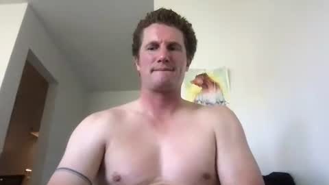 Snapshot of jaycup1989 chatting on 10/19/25, 06:19 jaycup1989 online show from 10/19/25, 06:19