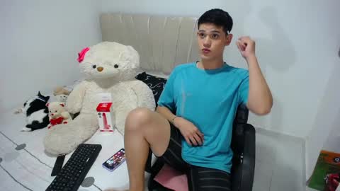 Jayder Steven online show from 04/04/26, 08:28