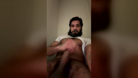 Snapshot of jayhitch3 chatting on 12/17/25, 09:43 jayhitch3 online show from 12/17/25, 09:43