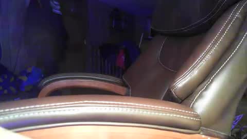 jayholew online show from 04/13/26, 08:09