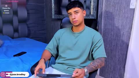 jaze_bradley online show from 10/03/25, 11:29